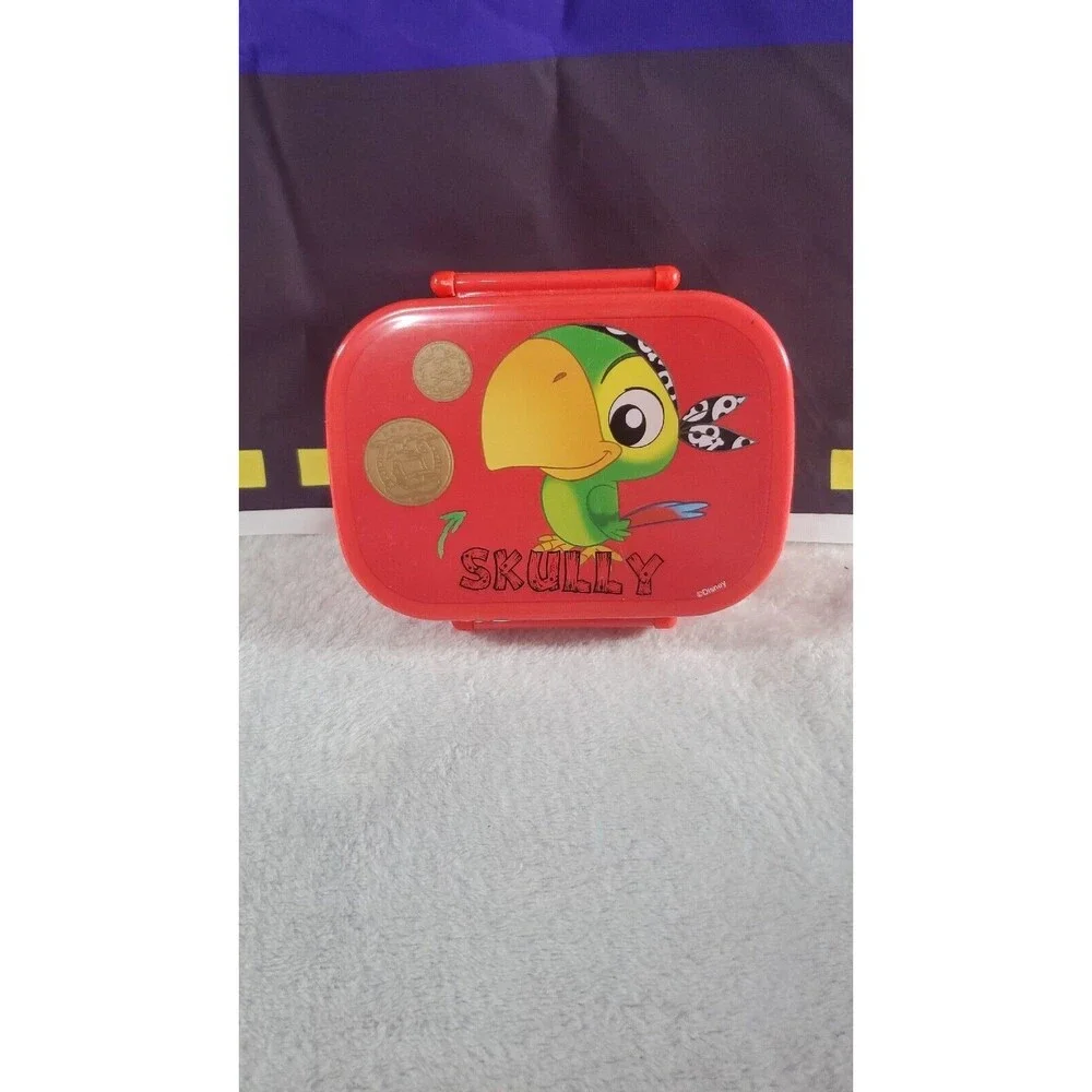 Disney Store Jake And The Neverland Pirates Skully Lunch Bento Box Red Rare